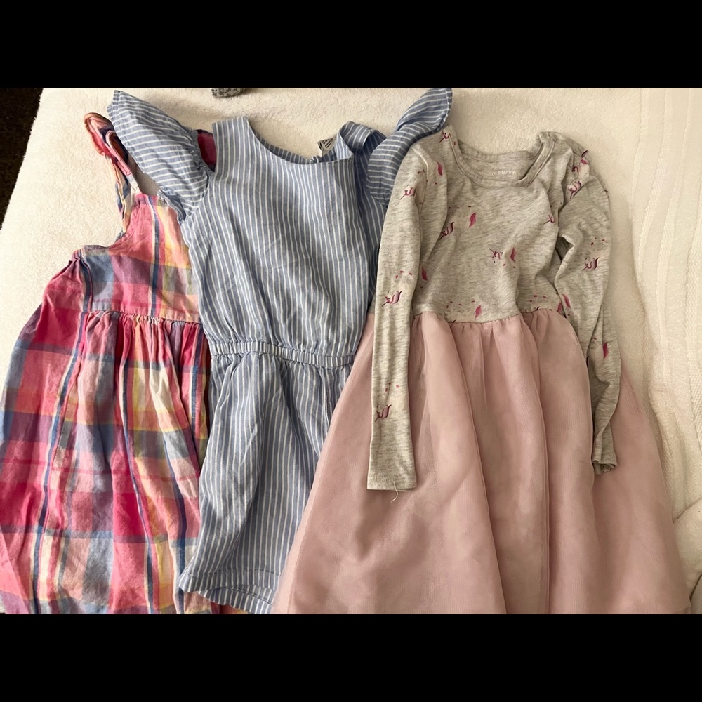 Bundle Dresses 4-5T - Picture 2 of 15